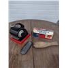 Image 1 : collection of items