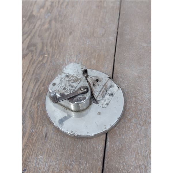 razor blade sharpener
