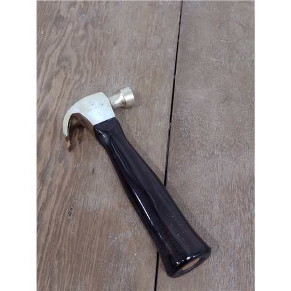Avon carpenters hammer