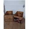 Image 1 : 2 large BC fruit crates