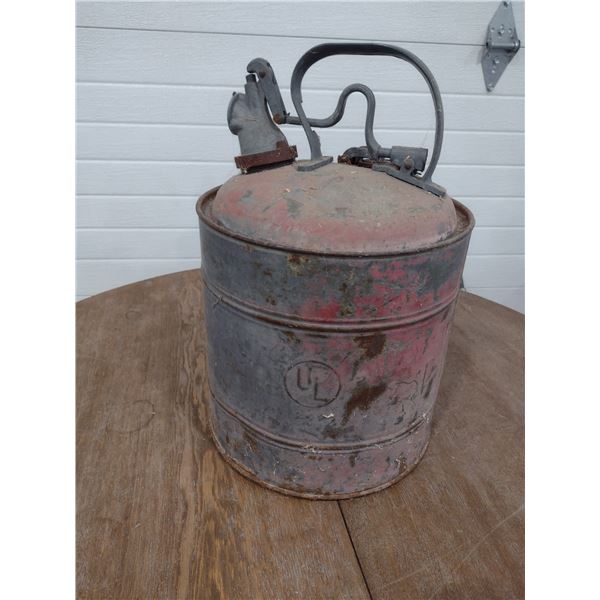 Antique gas can