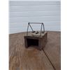 Image 1 : rat trap
