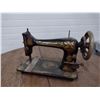 Image 1 : Singer sewing machine