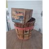 Image 1 : 2 apple baskets and a wooden crate