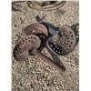 Image 1 : 3 tin tractor seats