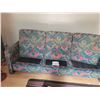 Image 3 : Vintage Sofa A