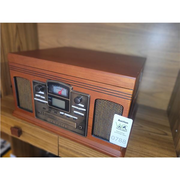 Crosley Turntable, CD Recorder A
