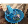 Image 2 : Bird Bath B