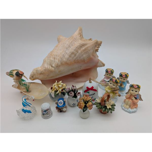 Assorted collection of Knick-Knacks