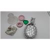 Image 1 : Assortment of knick-knacks and metal pineapple dish