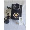 Image 2 : Antique Telephone A