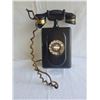 Image 1 : Antique Telephone A