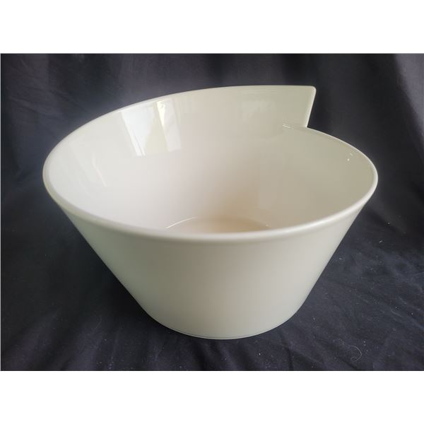Villeroy & Boch Serving Bowl A