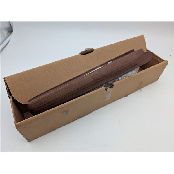 Thompson/center arms company 26" walnut rifle forend (ck17)