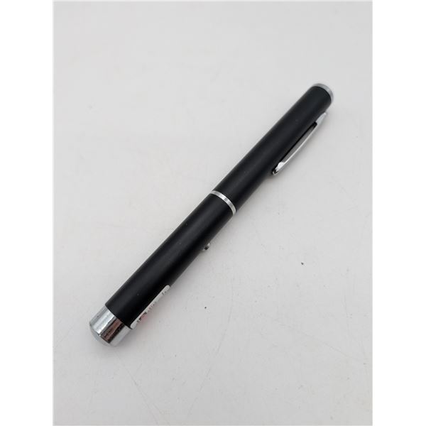 Laser pointer pen