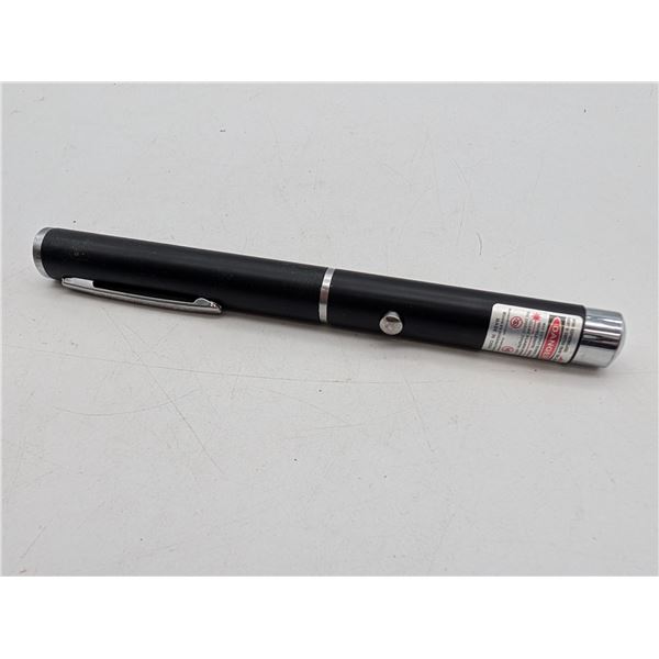 High intensity laser pointer