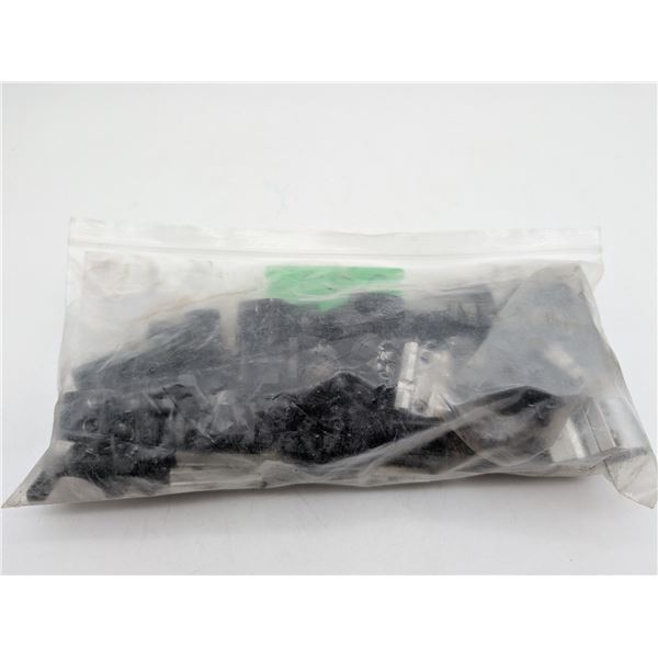 bag of assorted gun mount rings and bases (ca33)