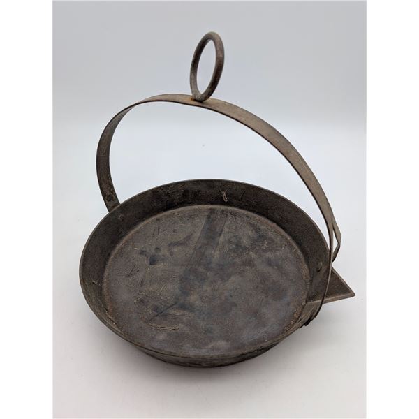 antique cast iron hanging griddle (ct31)
