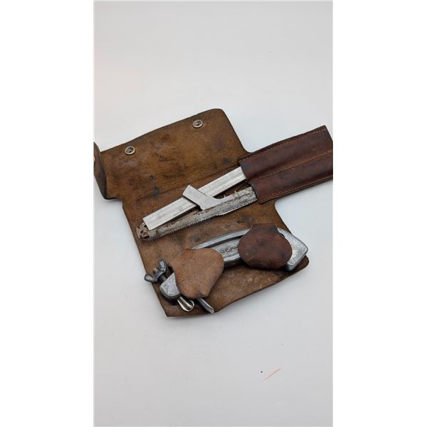 vintage huntsman Wyoming saw (ca33)