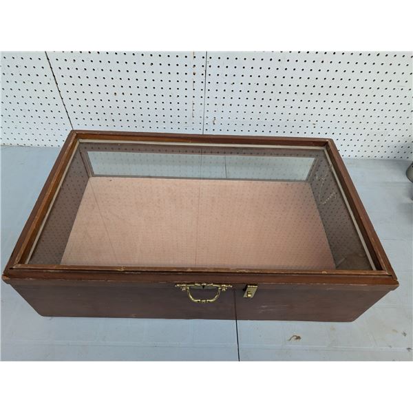 Table top gun display case