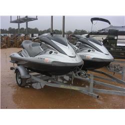 (2) YAMAHA FX CRUISER WAVE RUNNERS,