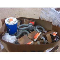 (1) LOT HD HOOKS/SHACKLES