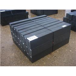 (1) LOT 4' RUBBER LANDSCAPE TIMBERS