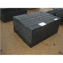 (1) LOT 4' RUBBER LANDSCAPE TIMBERS