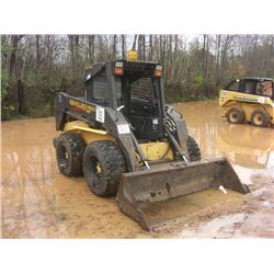 NEW HOLLAND LS180 SKID STEER LOADER,