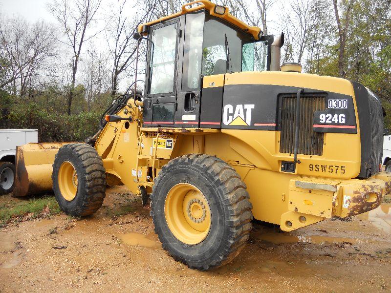 CAT 924G WHEEL LOADER, J.M. Wood Auction Company, Inc.