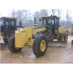 JOHN DEERE 770D MOTOR GRADER,