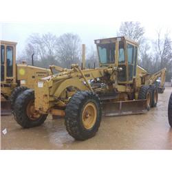 CHAMPION 710A SERIES IV MOTOR GRADER,