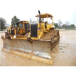 CAT D5H LGP SERIES II CRAWLER TRACTOR,