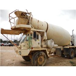 1999 OSHKOSH FRONT DISCHARGE MIXER,
