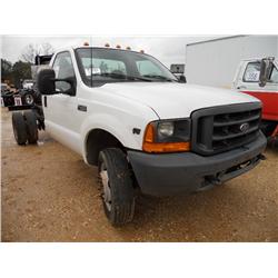 2000 FORD F450 S/A CAB & CHASSIS,