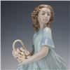Image 2 : Lladro Figurine, Spring Enchantment 1006130