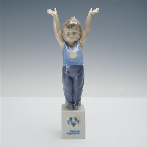 Lladro Figurine, Special Champion 1007514
