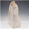 Image 4 : Design Toscano Resin Woman Bust Sculpture, Reflections of Romance