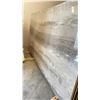 Image 1 : MARQUEEN MARBLE STONE SLAB - 5.5' X 10' X 3/4" (MQ015)