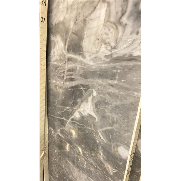 LIGHT GREY MARBLE STONE SLAB - 4.5' X 8.5' X 3/4" (CC001)