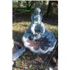 Image 2 : 10pcs Yard Décor: 2 Bird Baths, Animals, Lantern, Bird House,