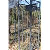 Image 2 : Metal Arbor 80'' x 44'' x 39'' 