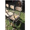 Image 2 : 5 School Desk Chairs