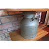 Image 2 : 2 Creame End Tables Top 17.5 x 28