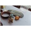 Image 2 : 4 Alabaster Ashtrays, S&P Shakers, Ornaments, Bamboo Patio Lights
