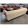Image 4 : Prospera Home Cream Tufted Leather Sofa