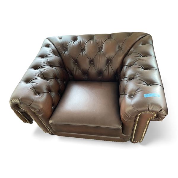 Prospera Home Top Grain Genuine Leather Chair Retail $1600