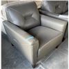 Image 2 : Prospera Home Top Grain Genuine Chair Retail $1500
