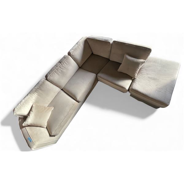 Prospera Home Fabric Sectional Retail $5000