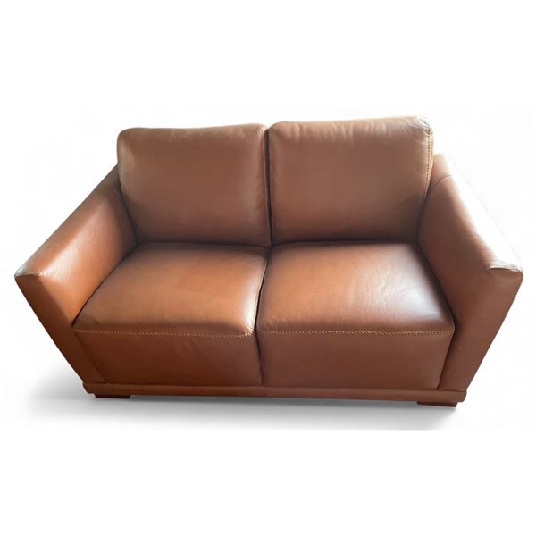 Prospera Home Carmel Top Genuine Leather Loveseat Retail $1500